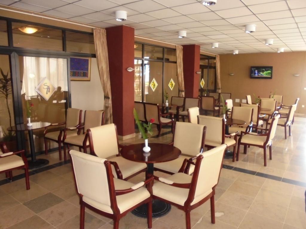 Soramba Hotel Business Plc Адис Абеба Екстериор снимка