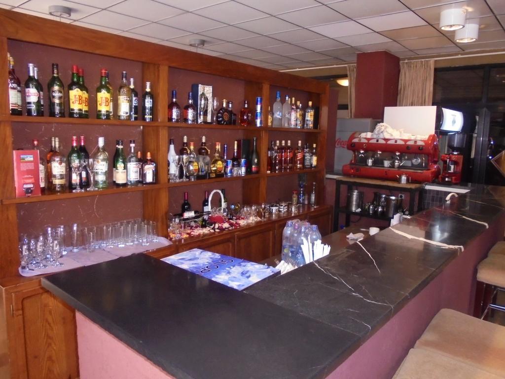 Soramba Hotel Business Plc Адис Абеба Екстериор снимка