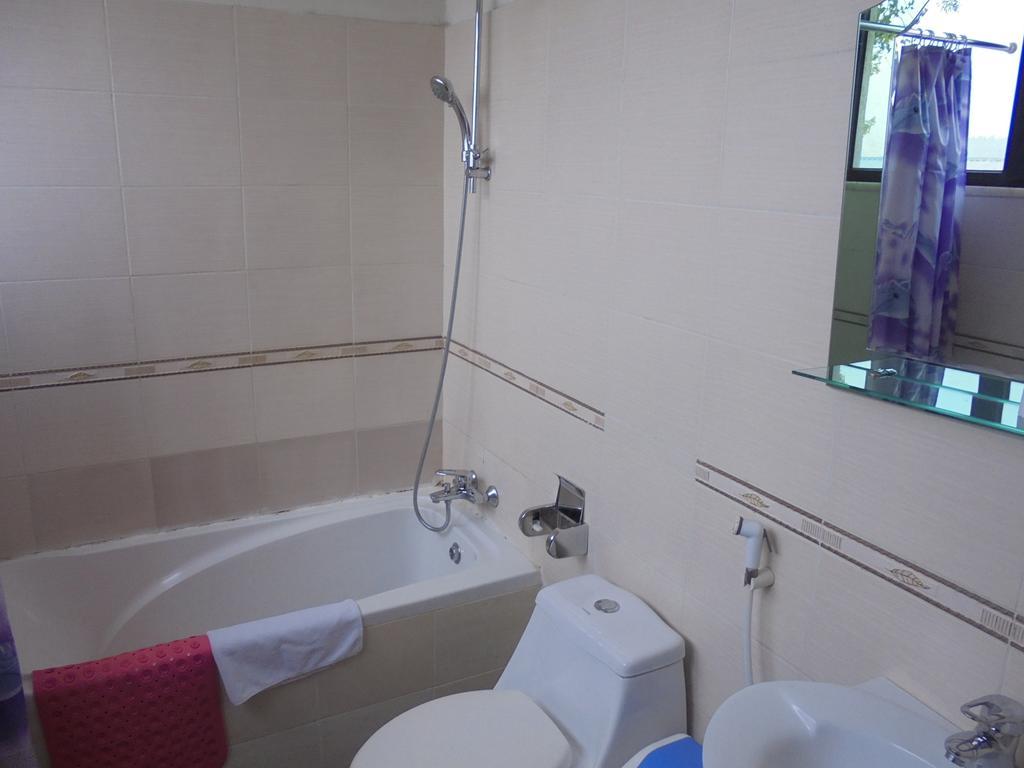 Soramba Hotel Business Plc Адис Абеба Екстериор снимка